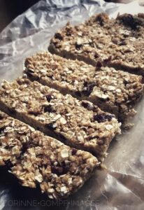 Honey-Peanut Butter Granola Bars Image